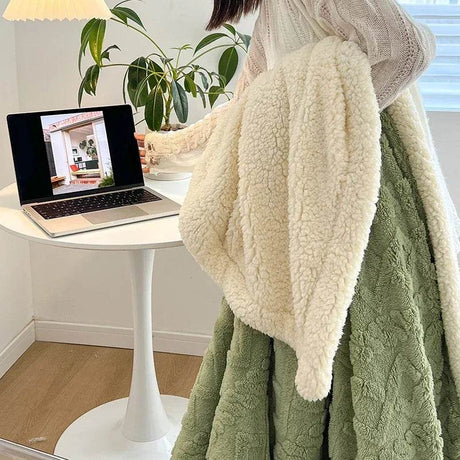 Soft Woolen Blanket for Bedding and Sofa, Warm Lamb Velvet Flannel Cover Blanket for Office, Air Conditioning and Nap - Sleep Galleria