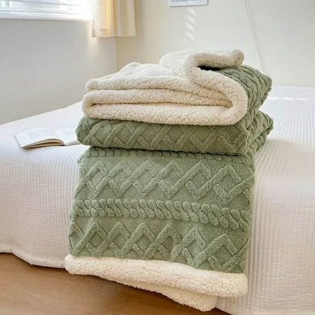 Soft Woolen Blanket for Bedding and Sofa, Warm Lamb Velvet Flannel Cover Blanket for Office, Air Conditioning and Nap - Sleep Galleria